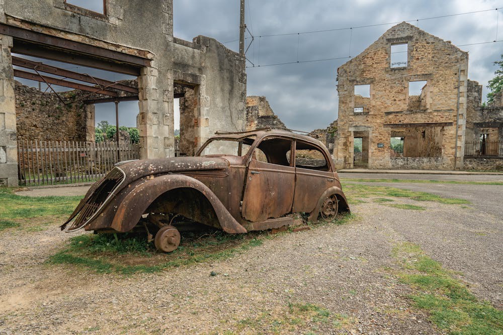 Oradour-sur-Glane (Francja) — muzeum zbrodni, którego nie można zapomnieć