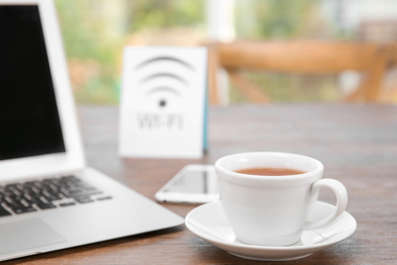 1. WiFi – największe kłamstwo od czasów reklam proszku do prania 1. WiFi – największe kłamstwo od czasów reklam proszku do prania